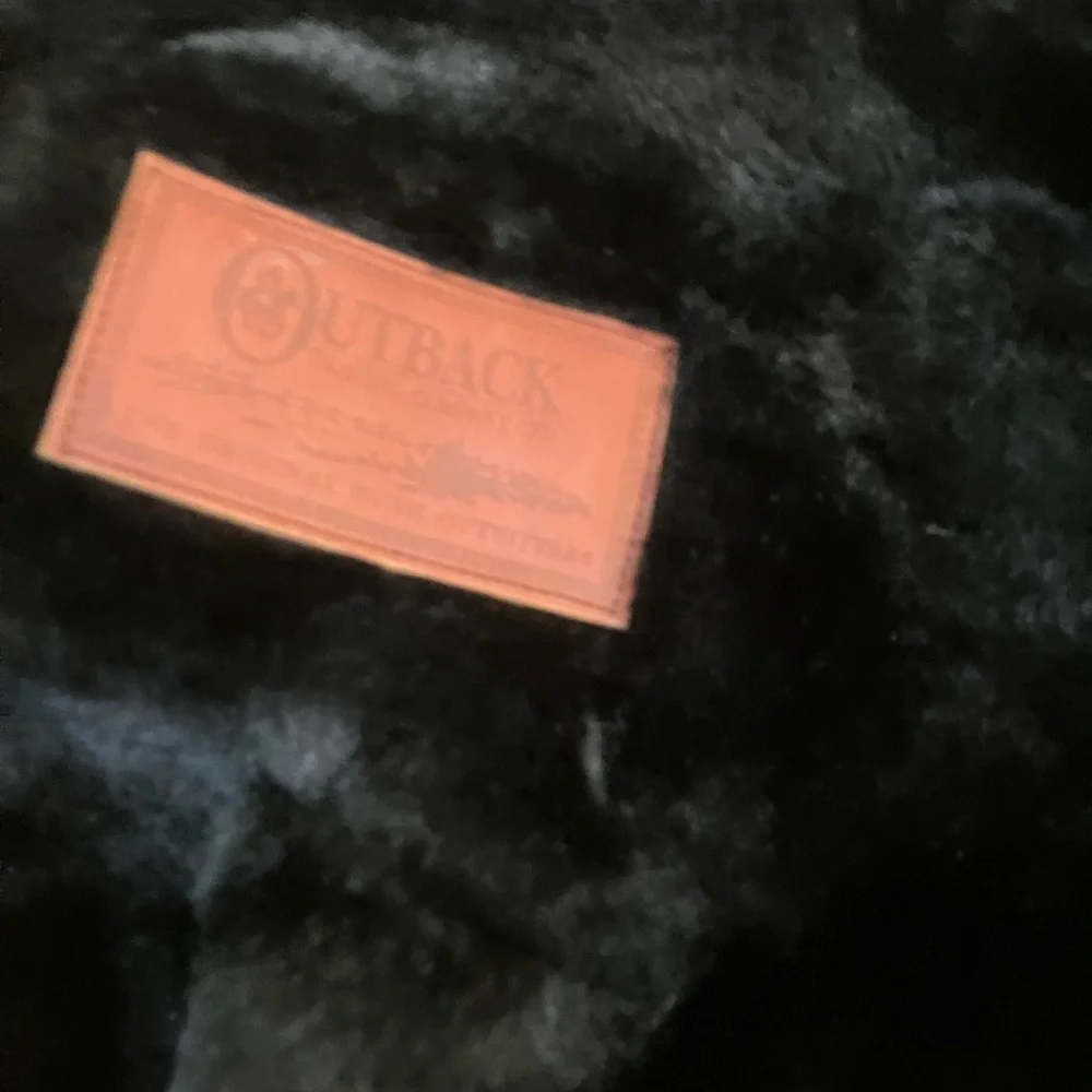 outback trading company faux suede fleece - Picture 5 of 5
